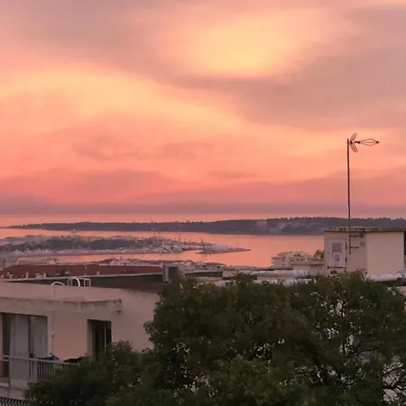 Reves D'or Appartement *